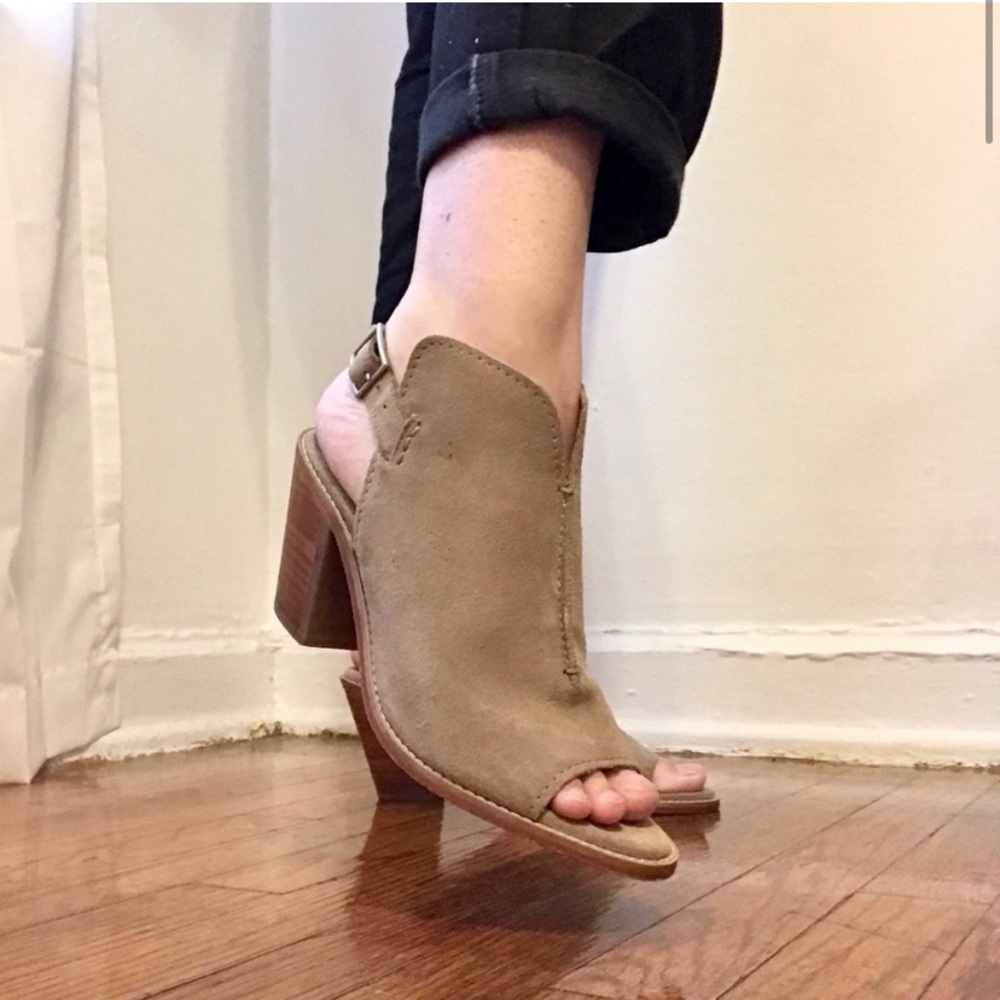 Frye | Courtney Sling Block Heel Shootie